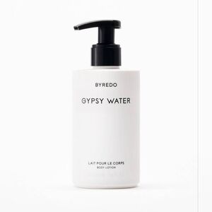 Byredo Gypsy Water Body Lotion in White